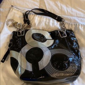 Coach Peyton Inlaid Tote Op Art Patent Black Bag